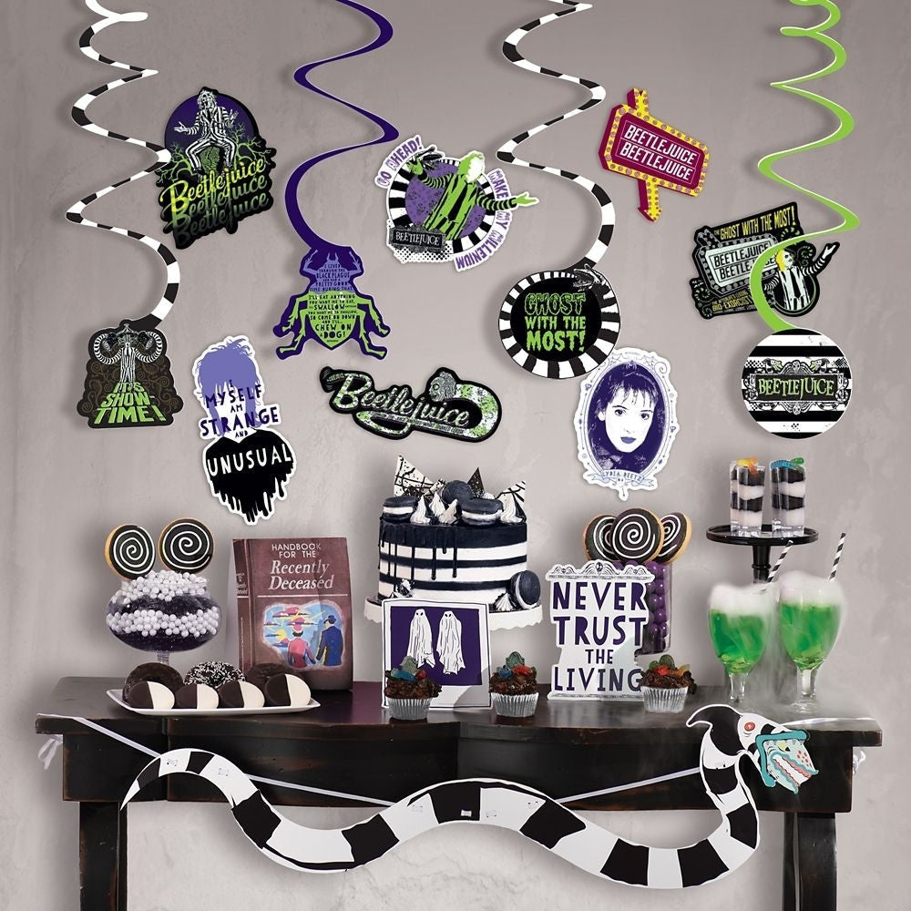 Beetlejuice" Room Decorating Kit