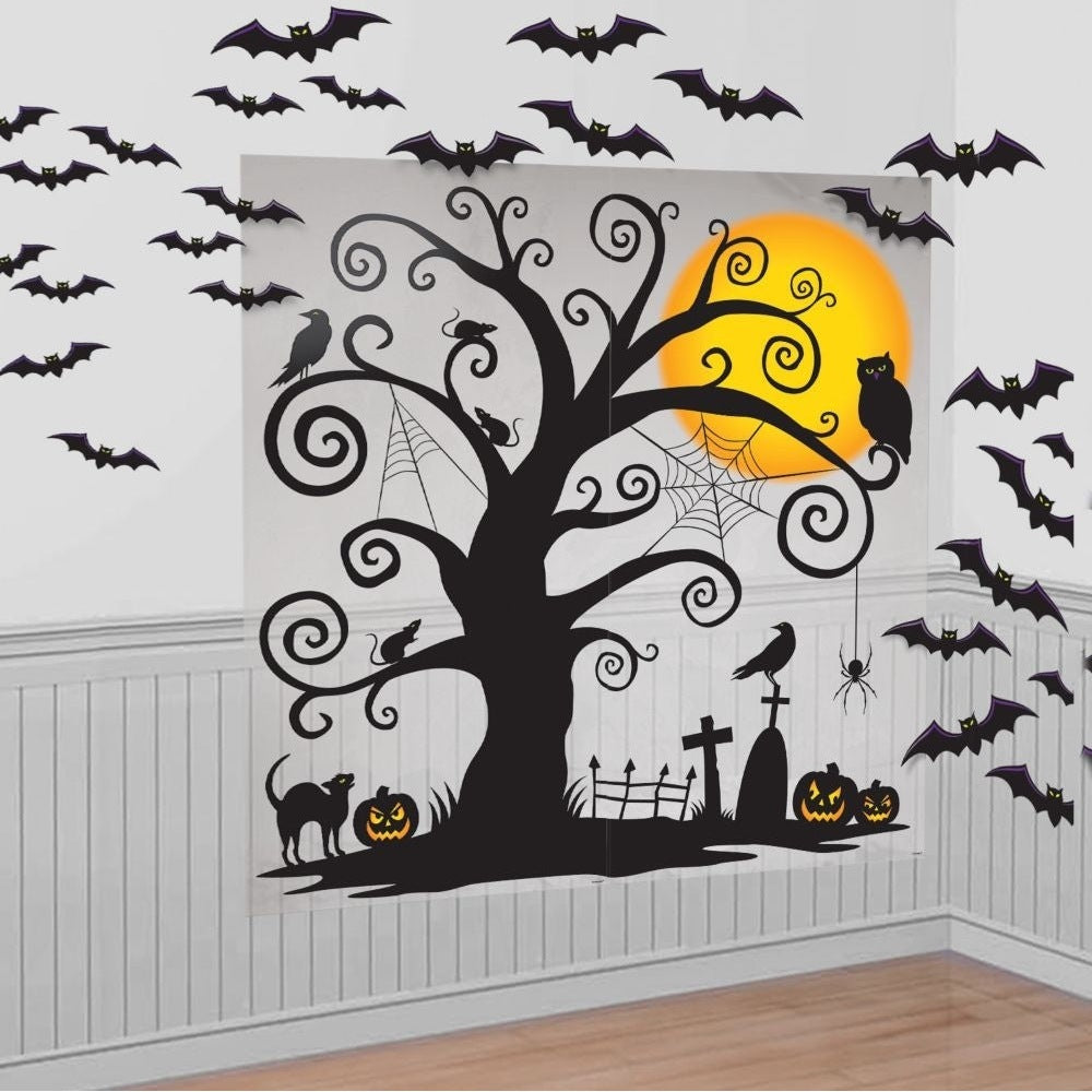 Family Friendly Mega Value Scene Setters Wall Decorating Kit